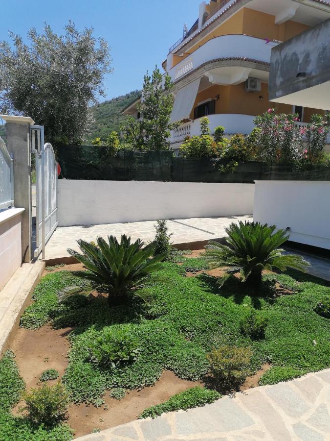 Zao Villa Tropea Exteriör bild
